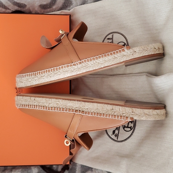 Hermes Espadrille Mule Brown Natural Goatskin Kelly Buckle size 40EU or 10US - Picture 14 of 17